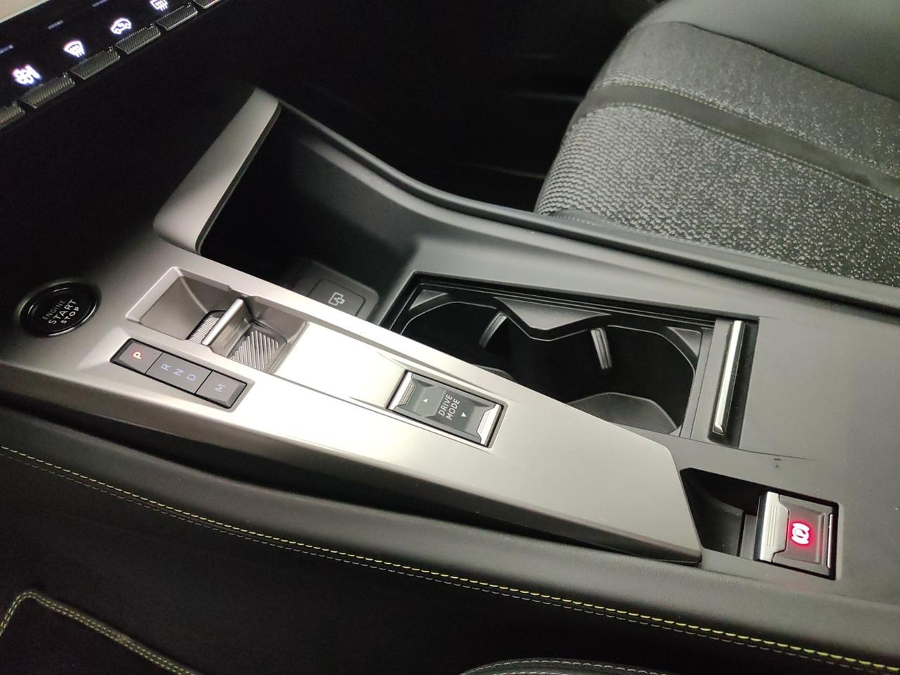 PEUGEOT 308 III 2021 SW 1.2 HYBRID 145CV GT E-DCS6