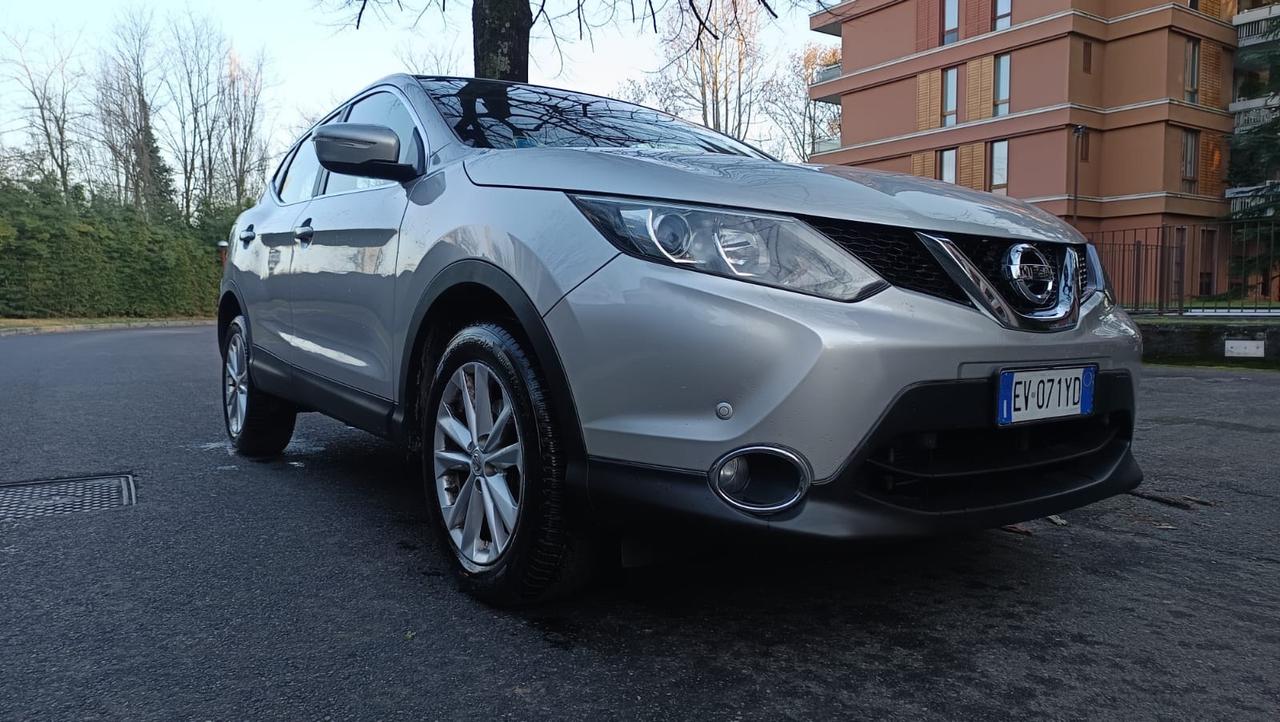 Nissan Qashqai 1.2 DIG-T Tekna