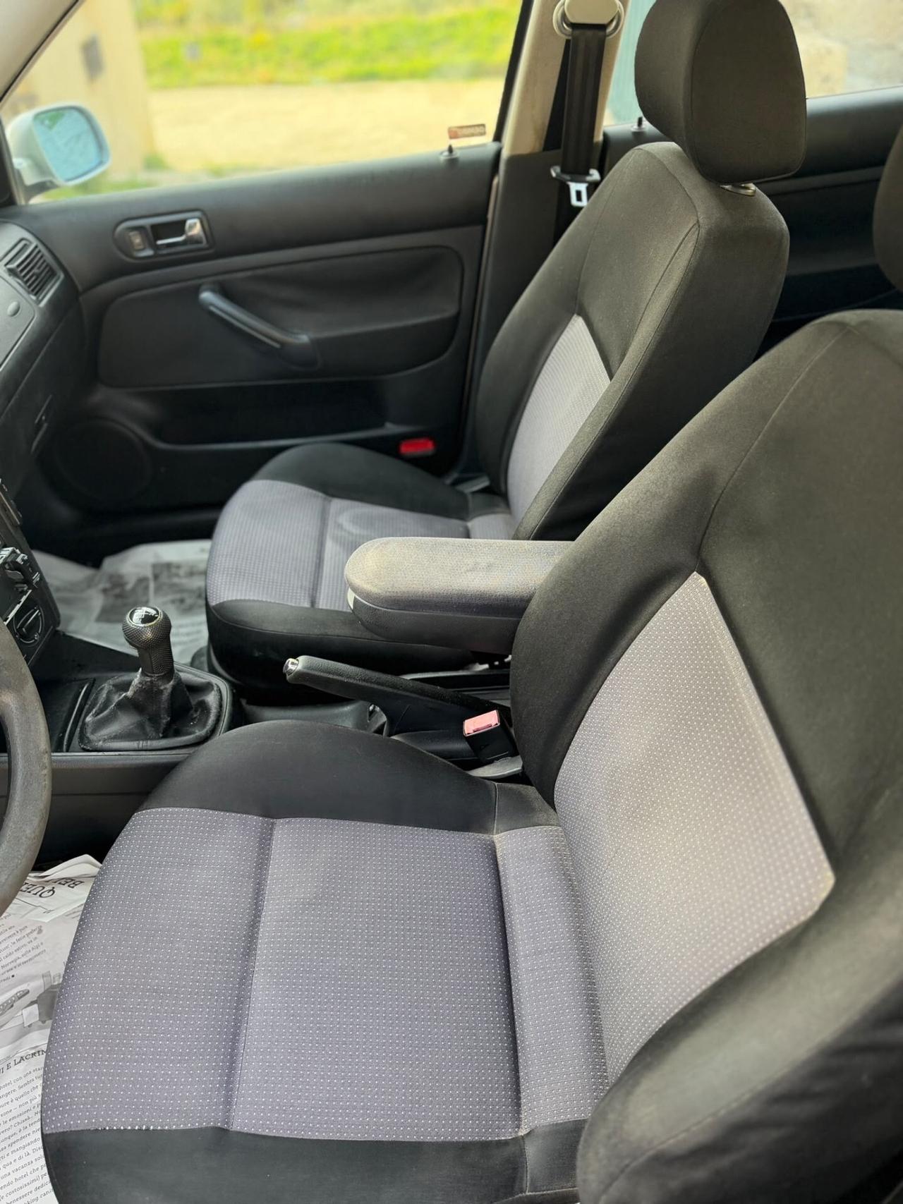 Volkswagen Golf 1.9 TDI/101 CV cat 3p. Comfortline