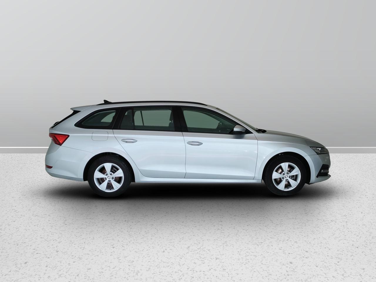 SKODA Octavia IV 2020 Wagon - Octavia Wagon 1.5 g-tec Executive 130cv dsg