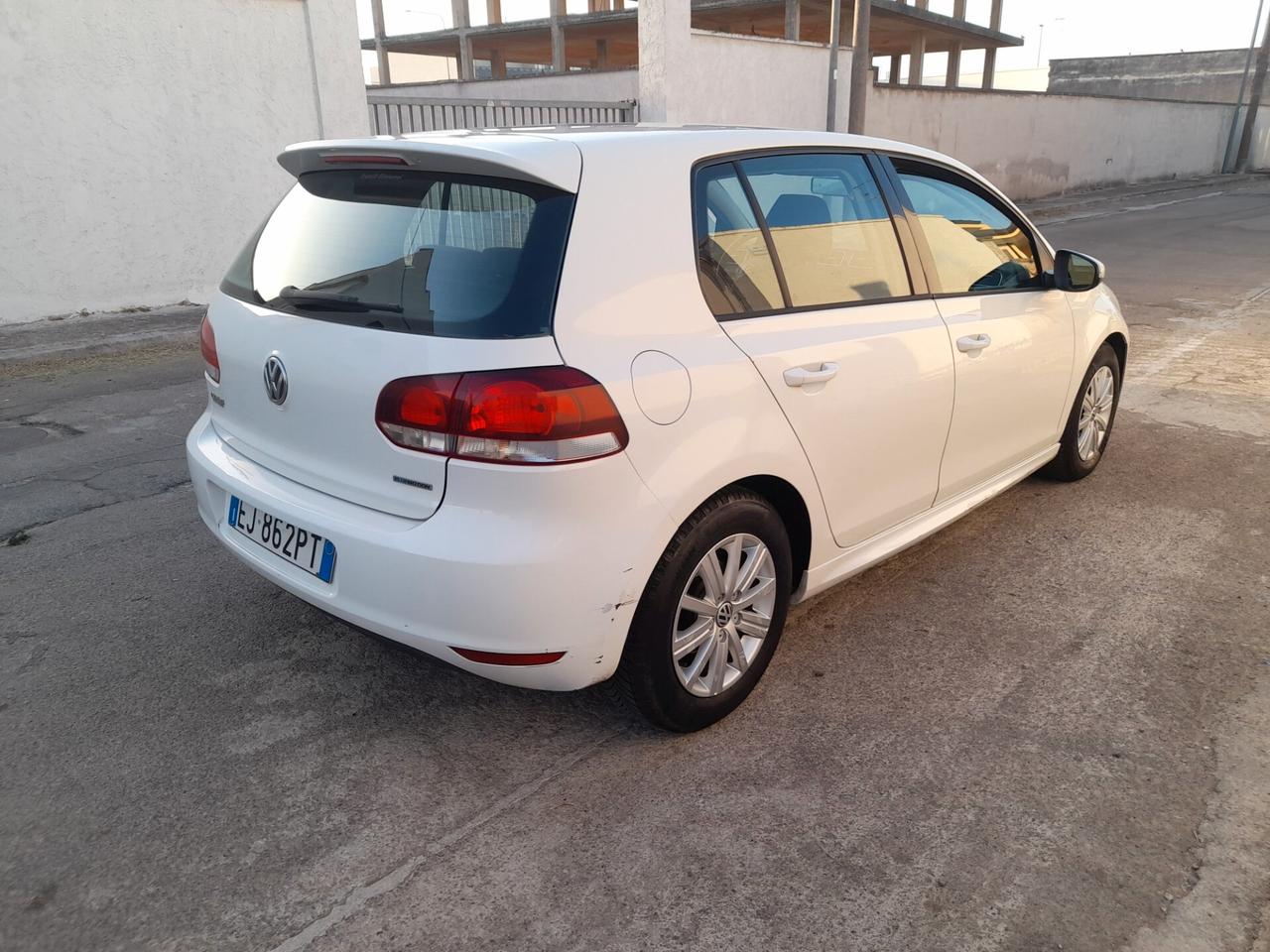 VW GOLF 1.6 TDI