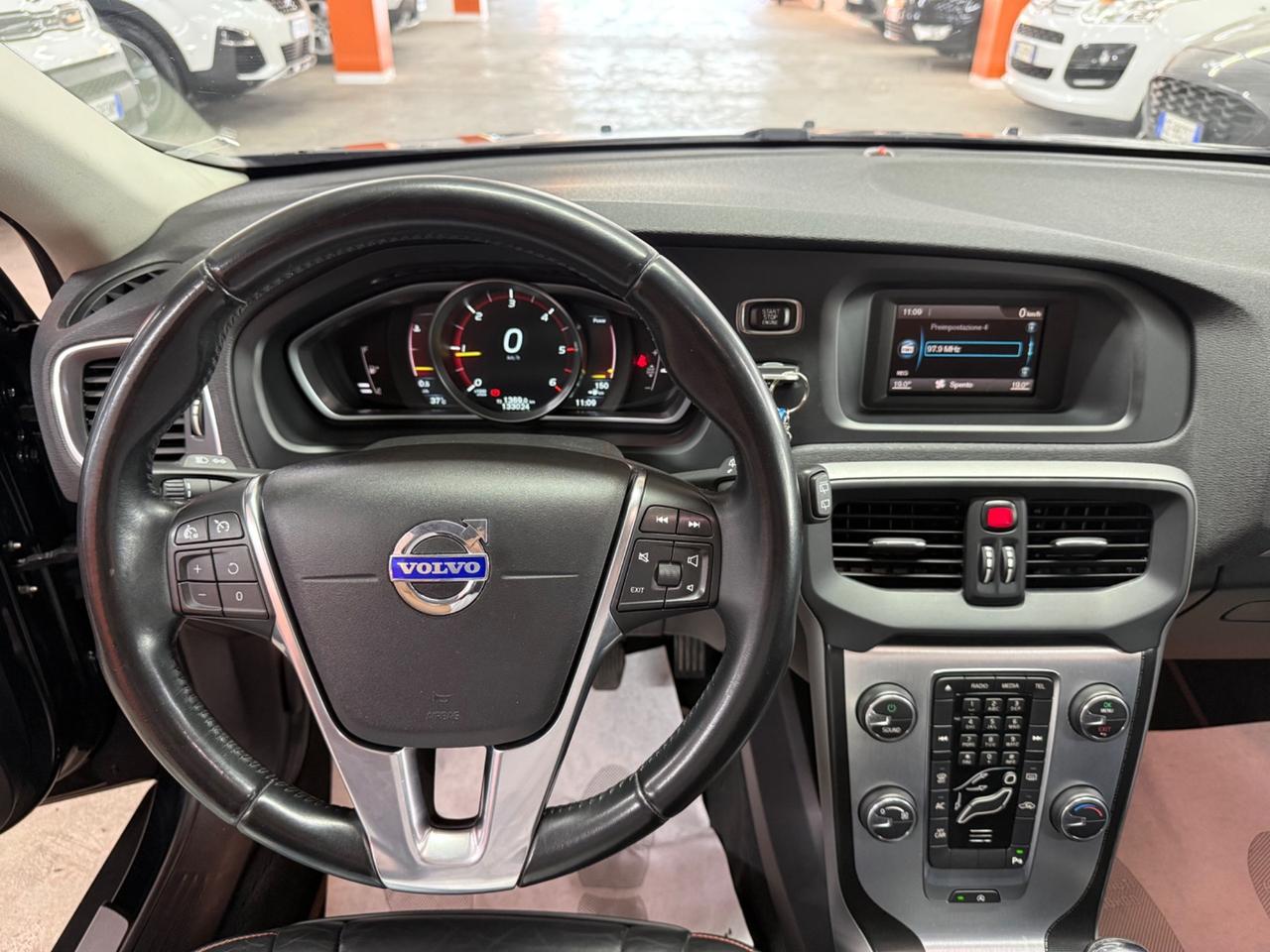 Volvo V40 Cross Country D4 Ocean Race