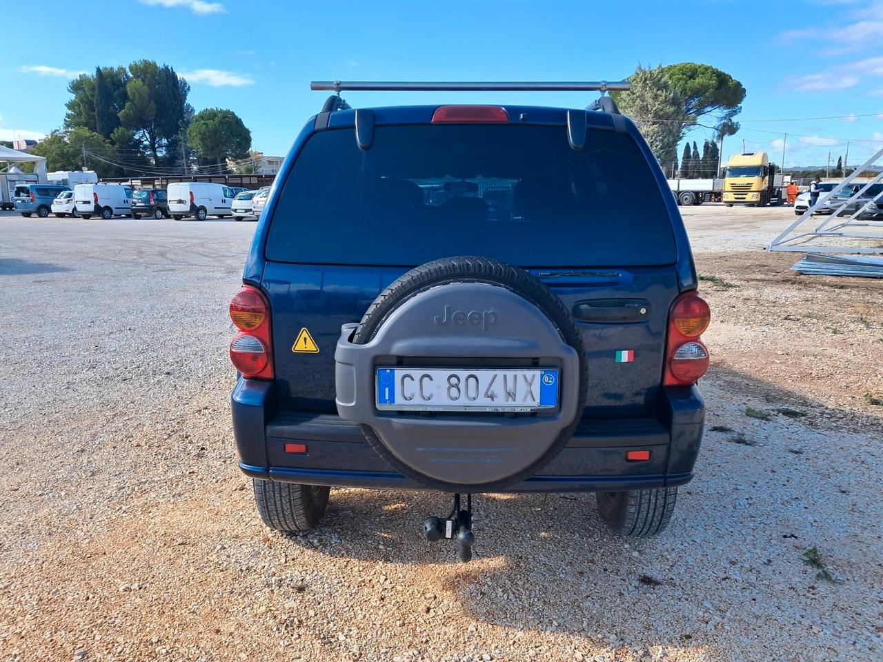 Jeep Cherokee 2.5 autocarro (gancio traino)