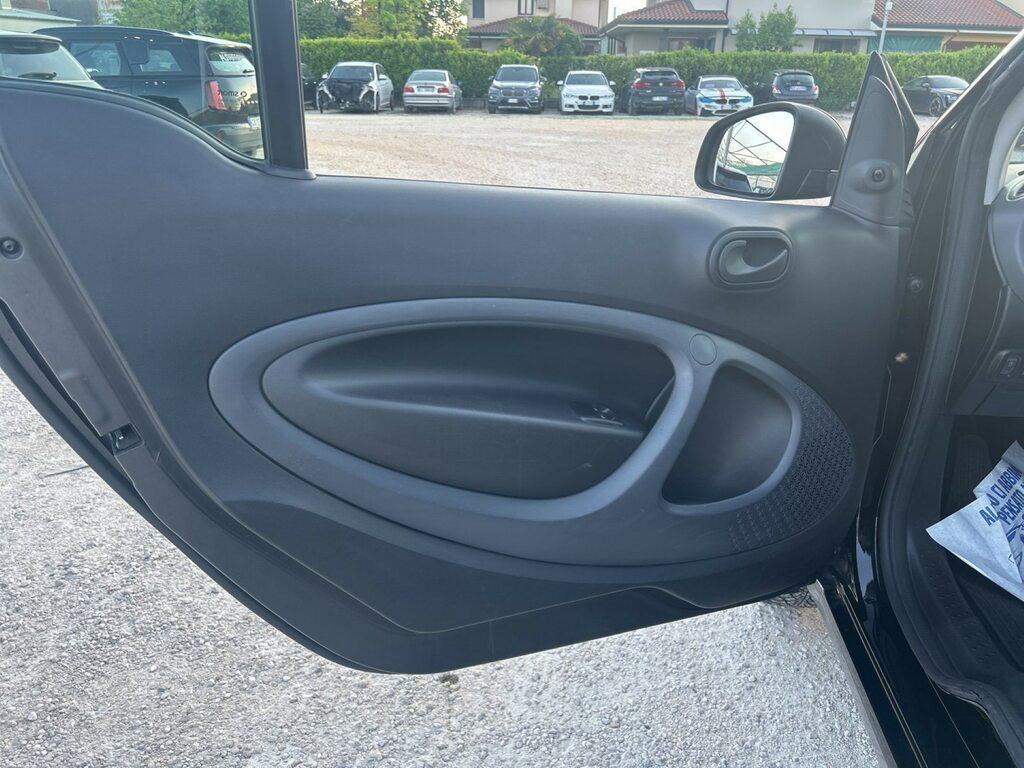 Smart fortwo coupe 1.0 Passion twinamic
