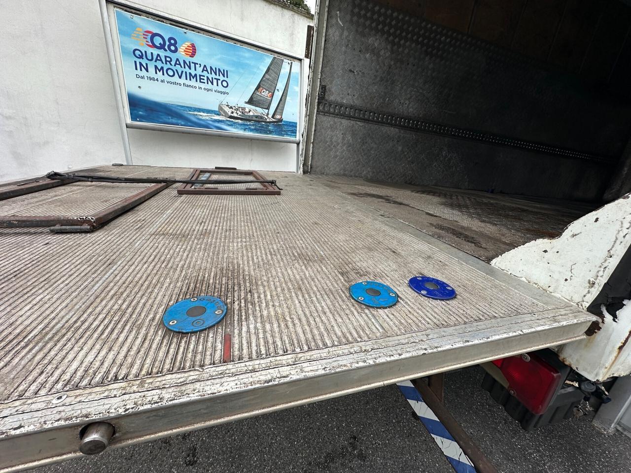 Iveco Daily Allestimento auto officina mobile completamente attrezzata