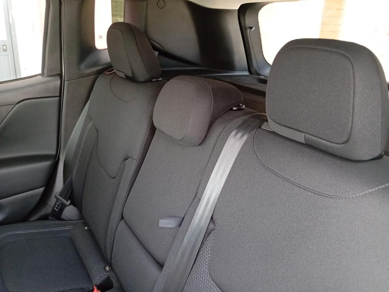 Jeep Renegade 1.6 Mjt 120 CV Limited 77000 km unipro come nuova.