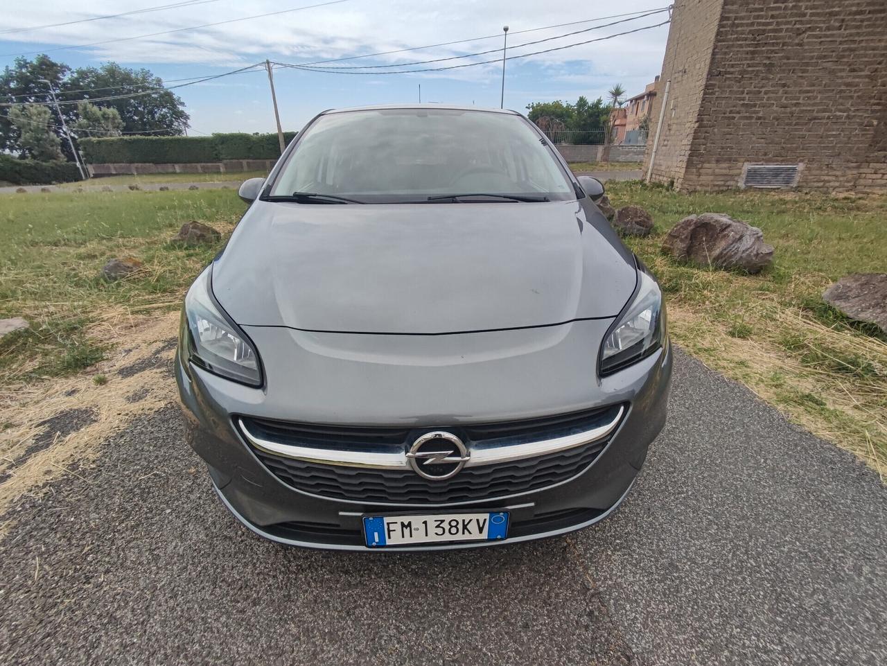Opel Corsa 1.2 5 porte b-Color