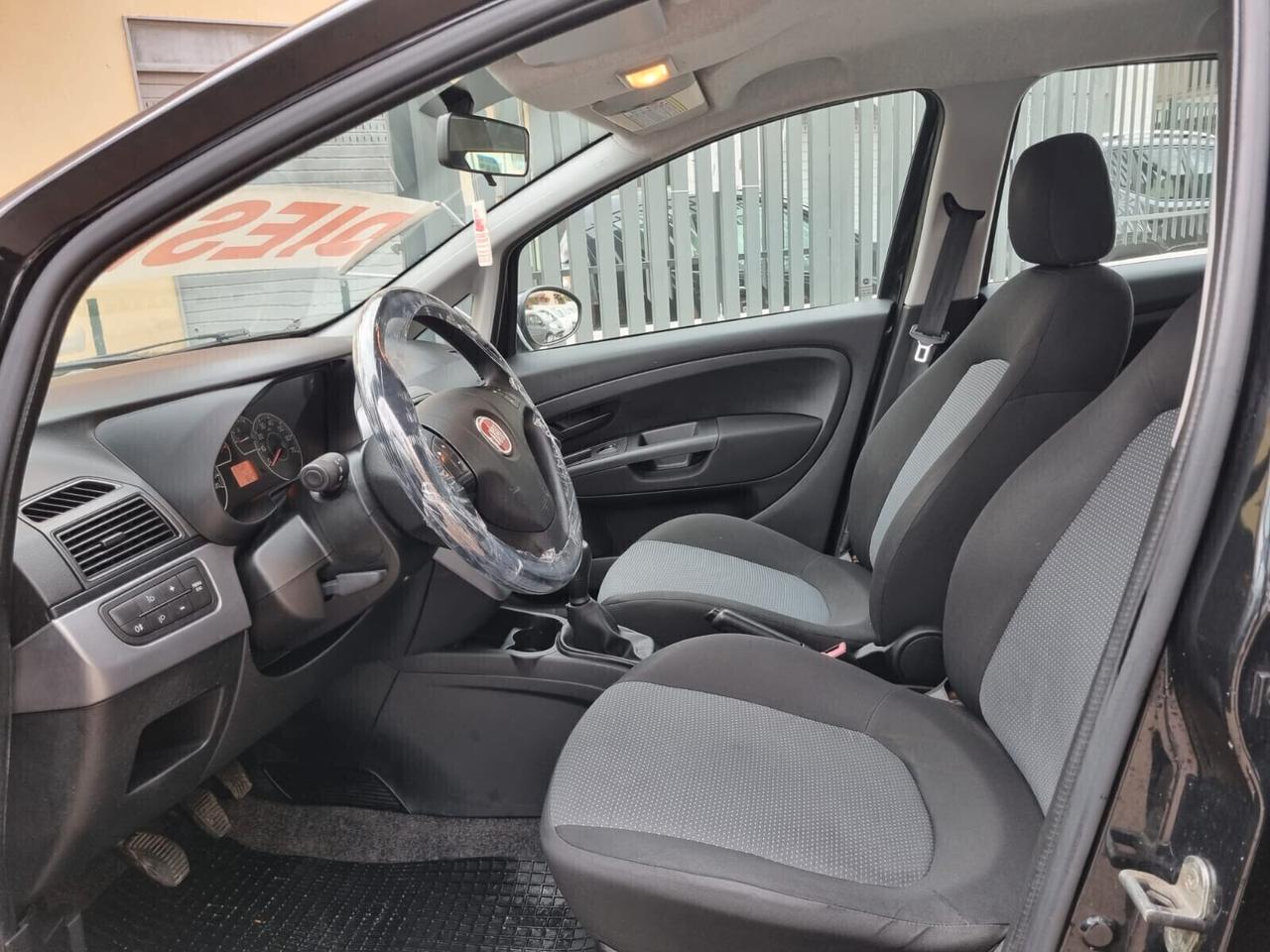 Grande Punto 1,3Multijet 75Cv. 2013