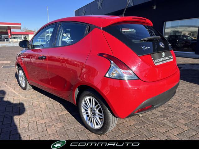 LANCIA Ypsilon 1.0 FireFly 5 porte S&S Hybrid Ecochic Silver