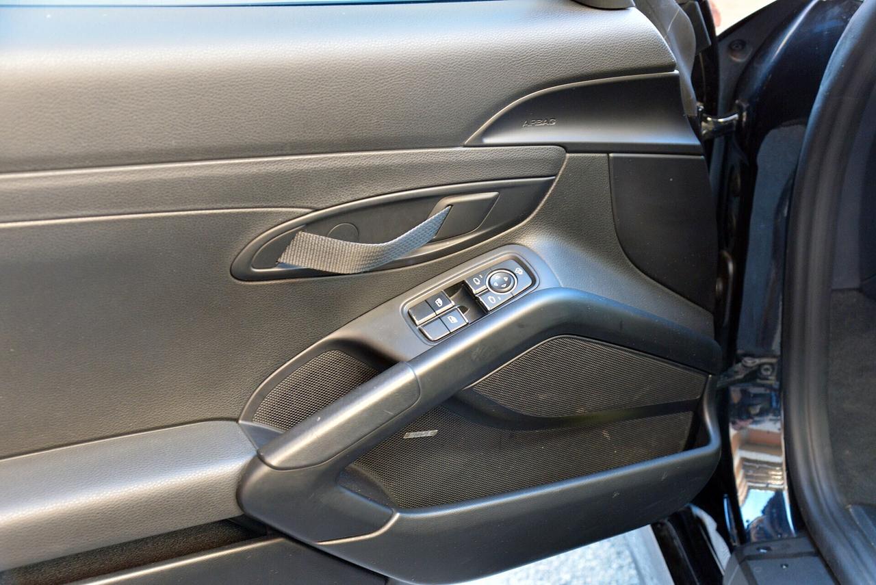 Porsche 718 Cayman T cambio PDK