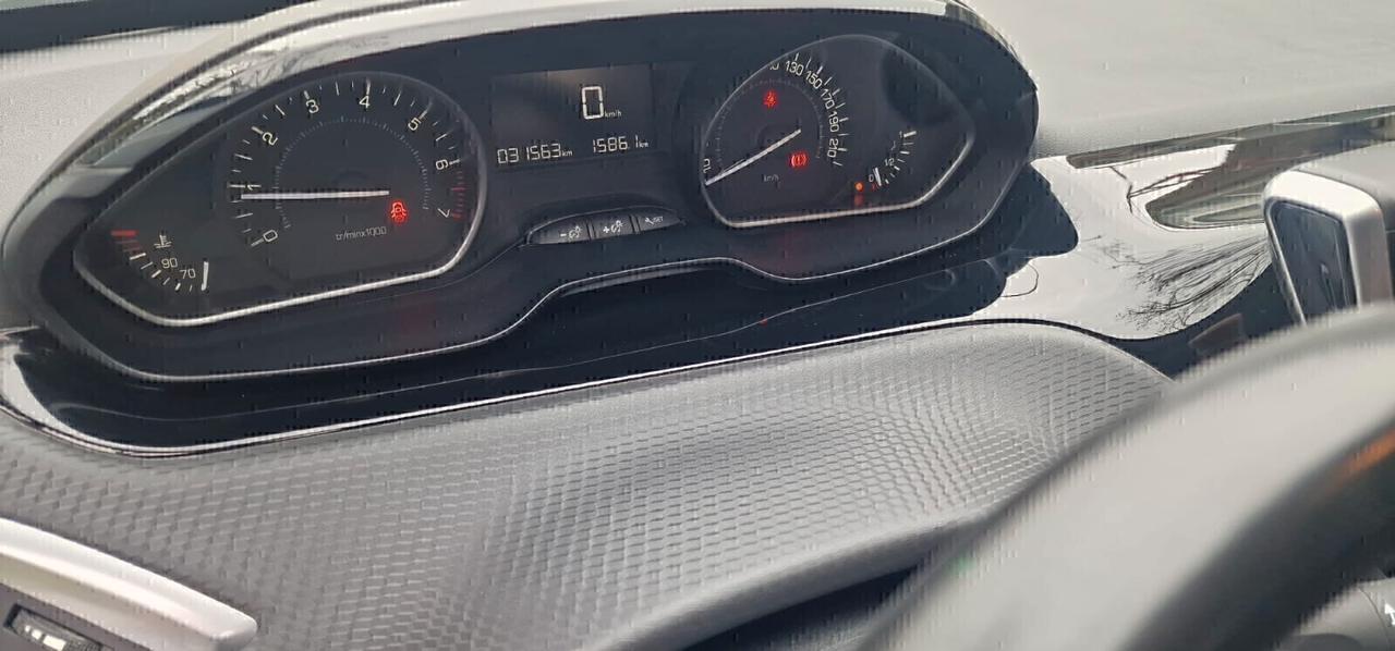 Peugeot 2008 PureTech 82 Allure