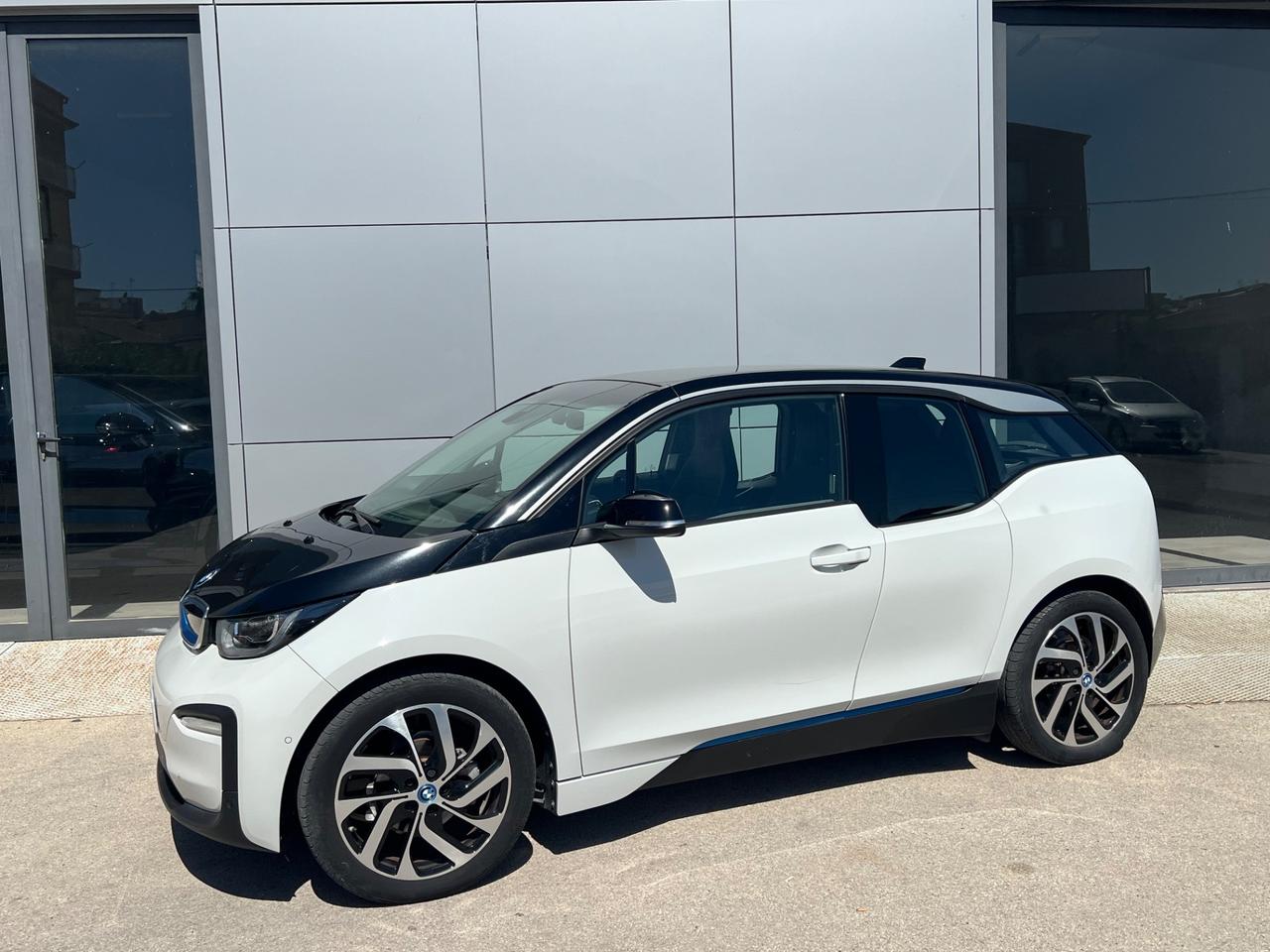 BMW i3 120Ah Advantage possibilità noleggio no scoring