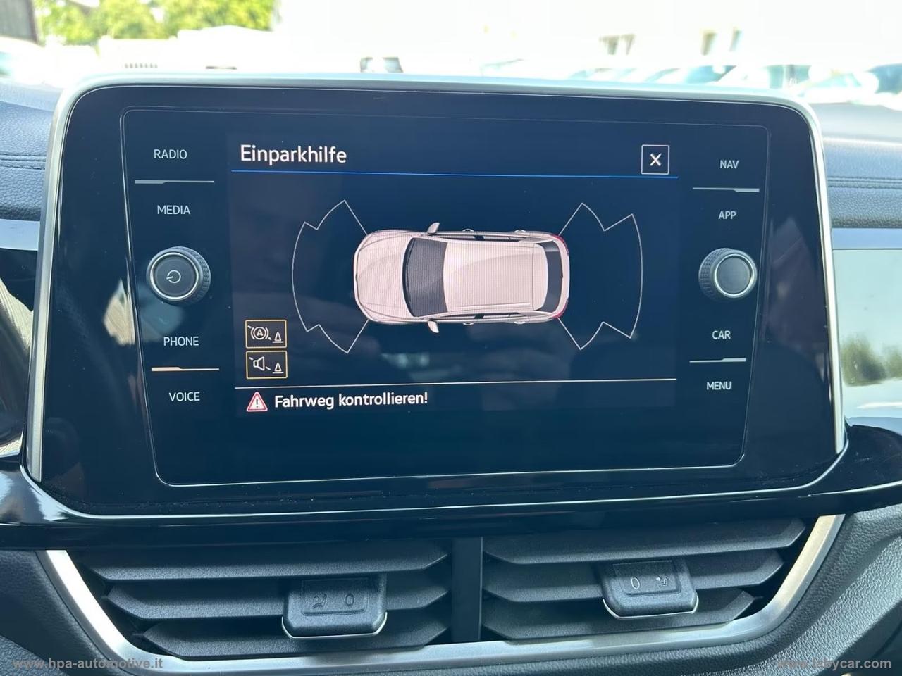 VOLKSWAGEN T-Roc 2.0TDI R-LINE Full Led Navi Pelle Iq-Light Matrix