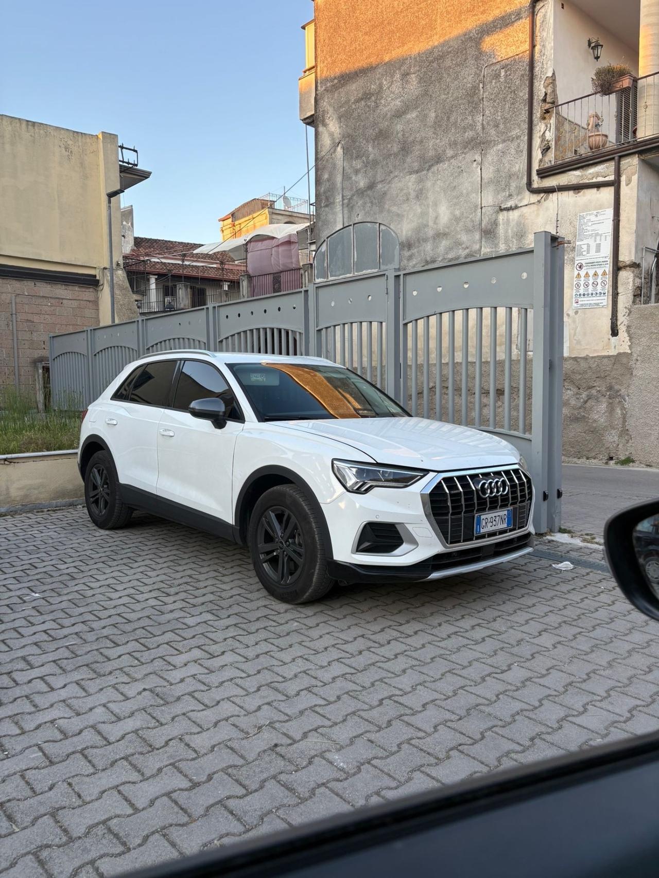 Audi Q3 40 TDI quattro S tronic line edition