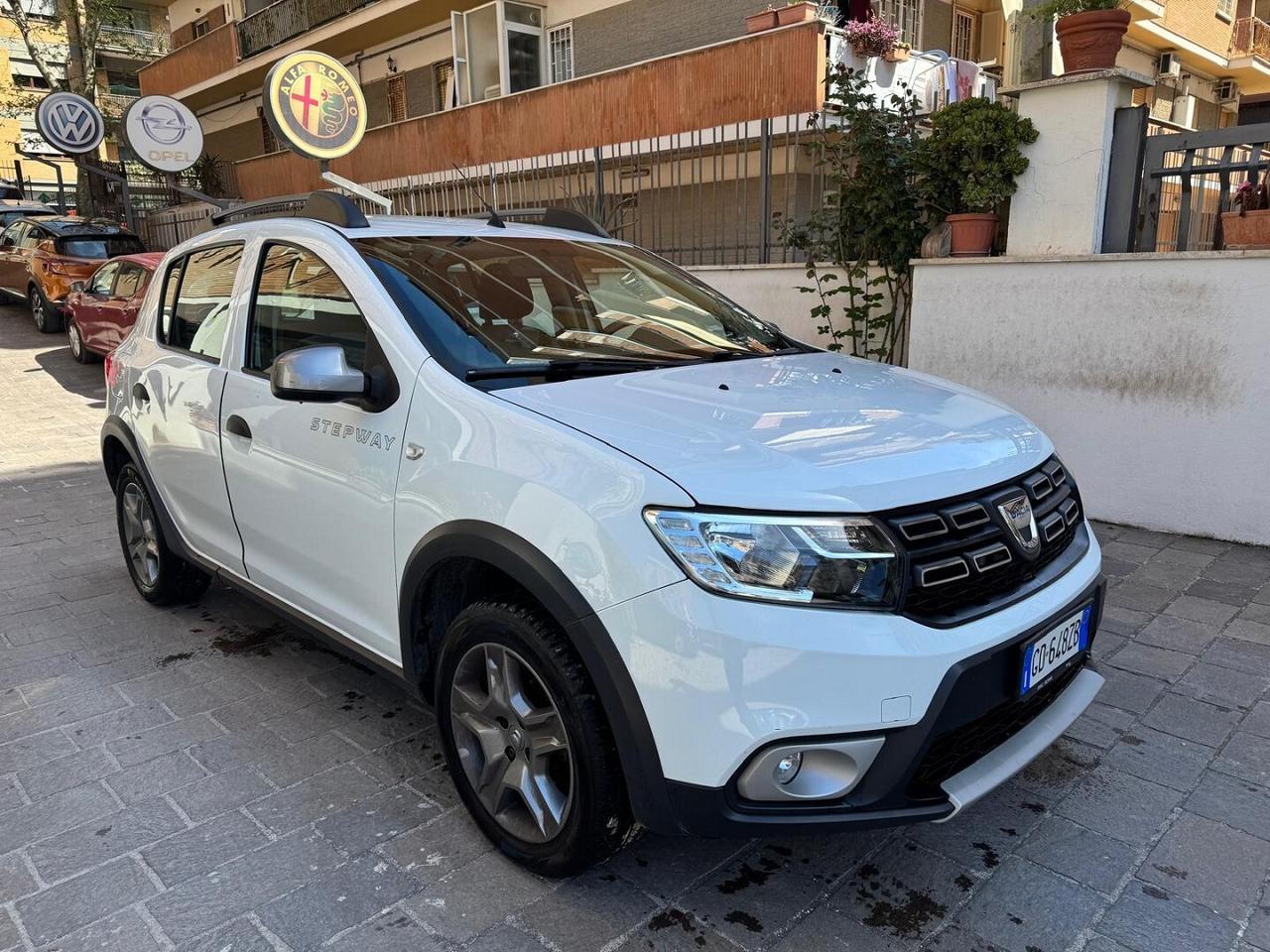 DACIA Sandero Stepway 1.0 TCe 100CV ECO-G 15th Ann