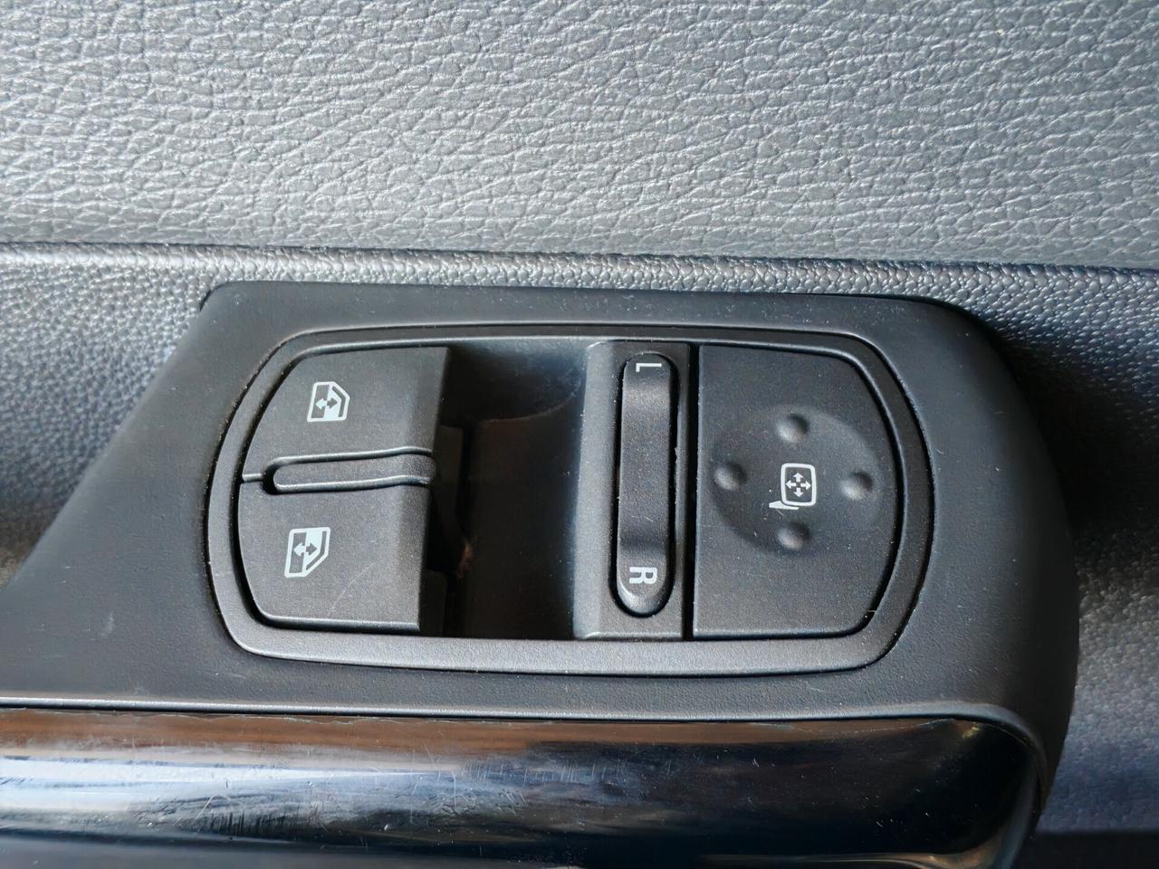 Opel Corsa 1.2 85 CV 5 porte GPL-TECH Edition