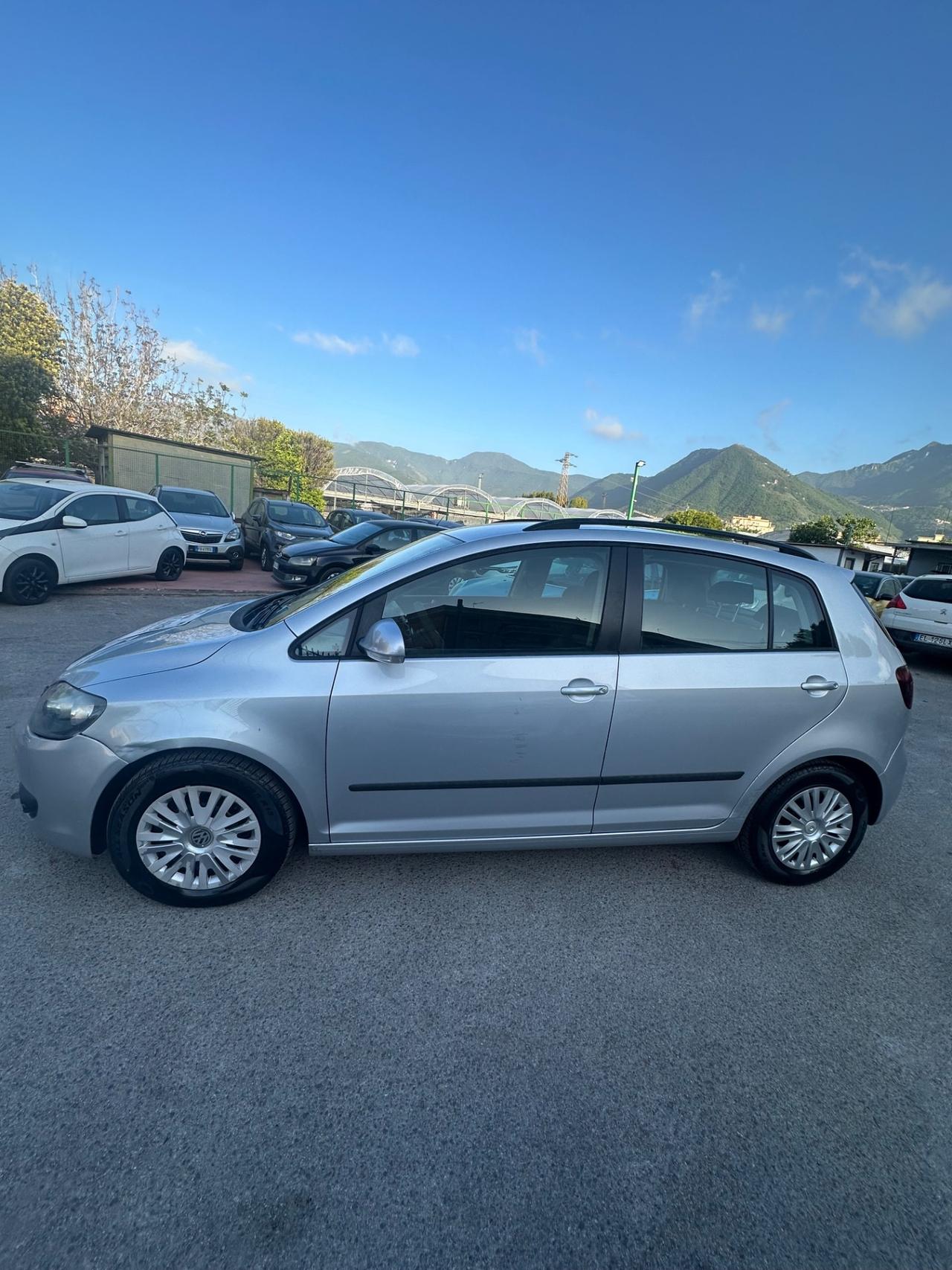 Volkswagen Golf Plus 1.6 TDI DPF Comfortline