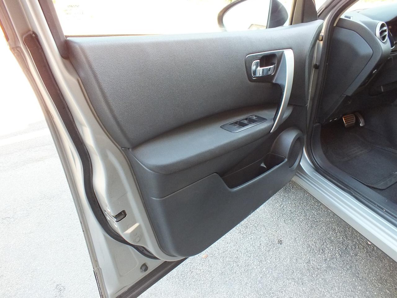 NISSAN QASHQAI+2 2.0 150 CV 4X4 AUTOM.7-POSTI TEKNA