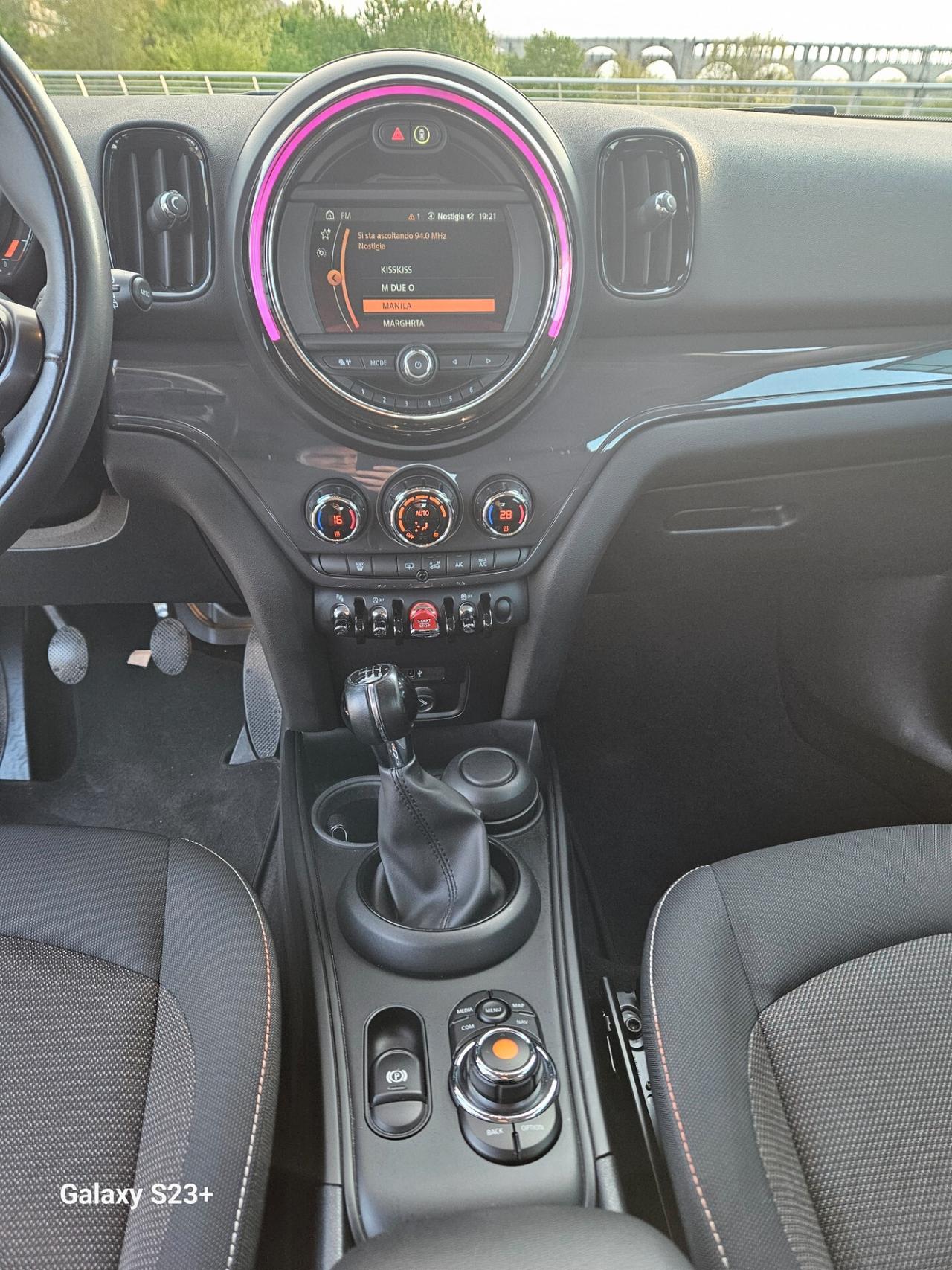 Mini neopatentati VALUTIAMO USATO/SCAMBIO/NOLEGGIO