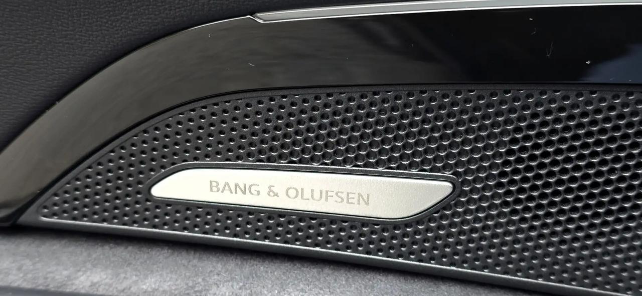 Audi Q5 Sportback tdi mhev+ Launch Edition S line Quattro