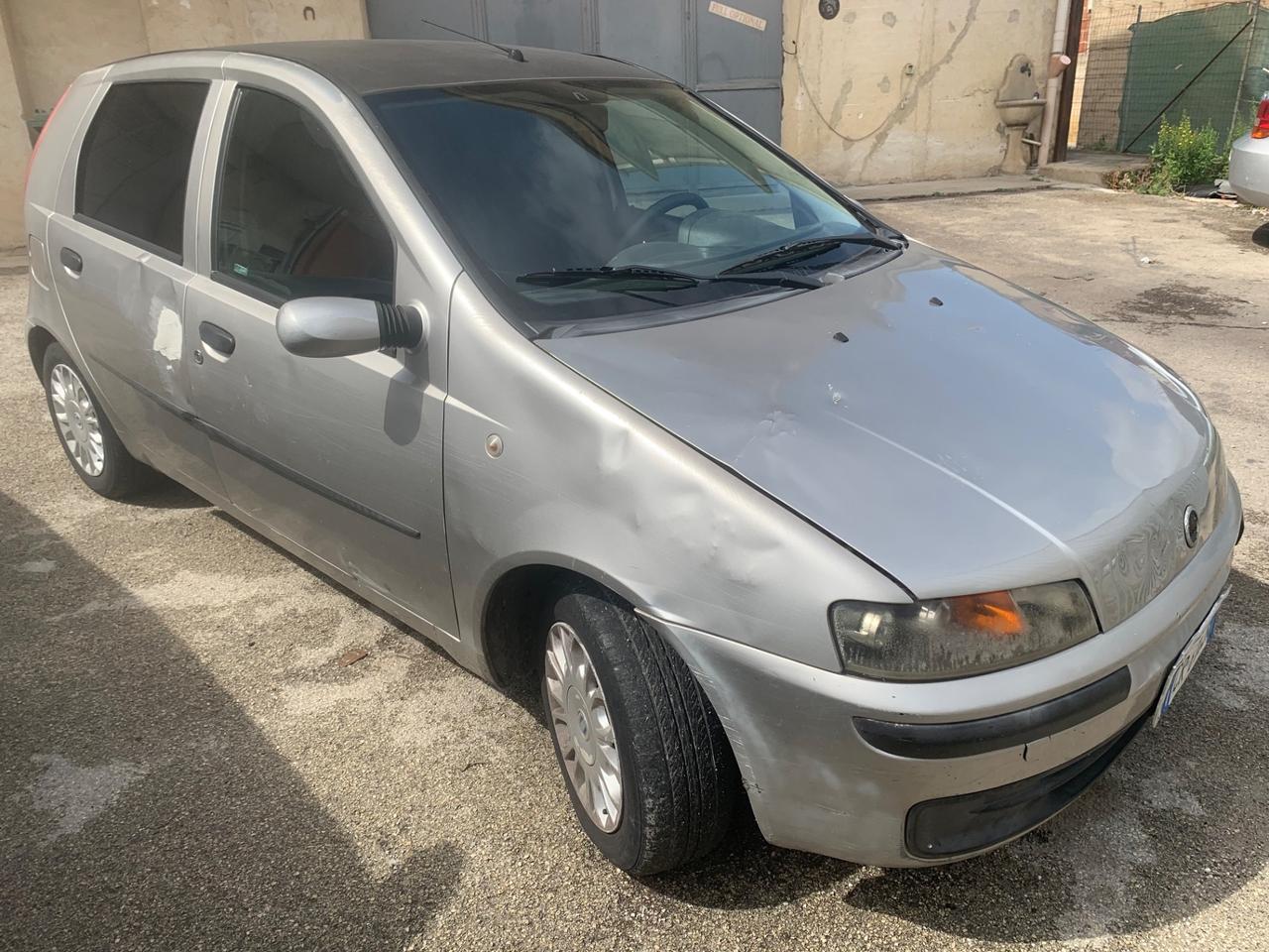 Fiat Punto 1.2i cat 5 porte