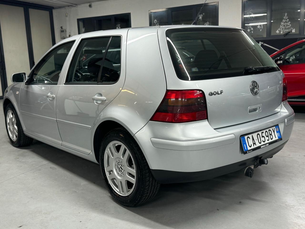 VW Golf 4 1.6 Benzina 99.000km Gancio traino