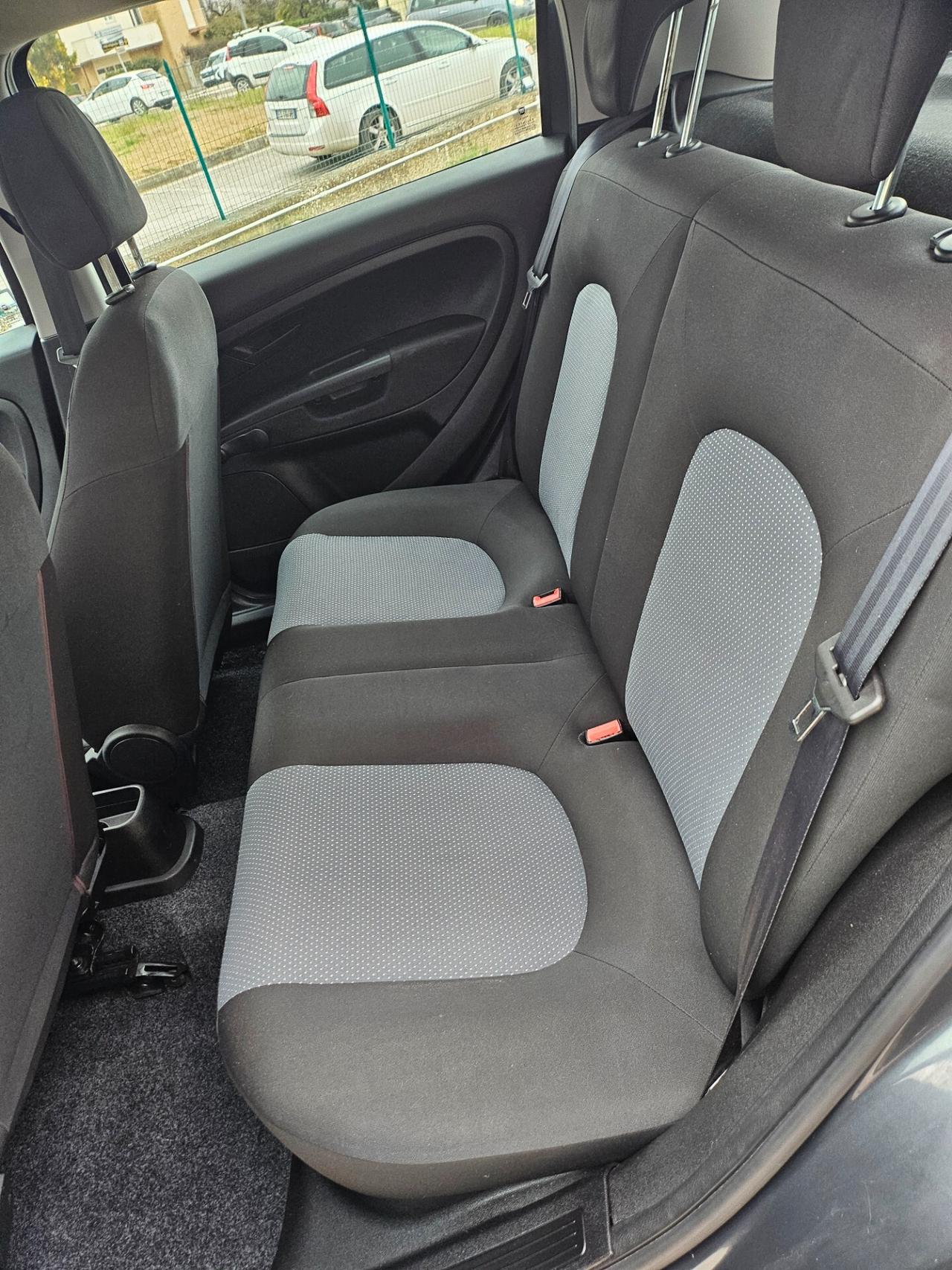 Fiat Grande Punto 1.4 5 porte Actual Natural Power