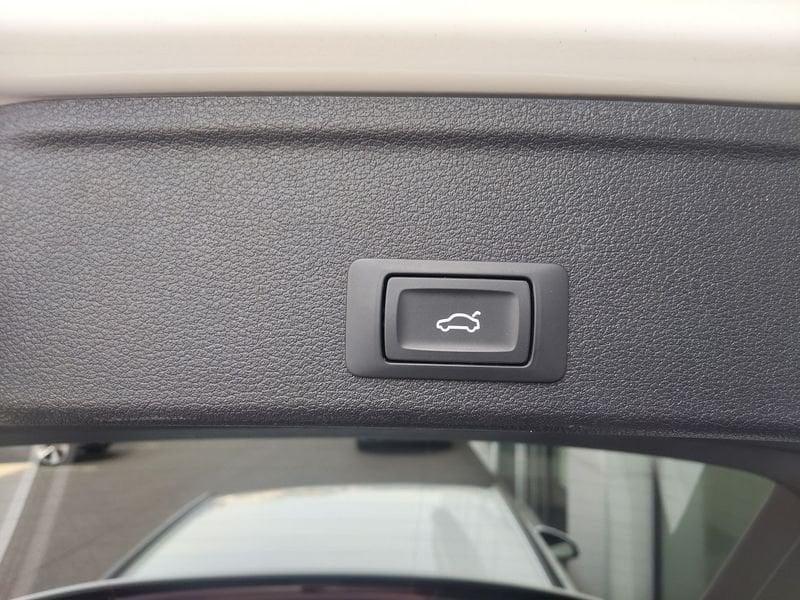 Audi A4 A4 Avant 35 2.0 tdi mhev S Line edition 163cv s-tronic