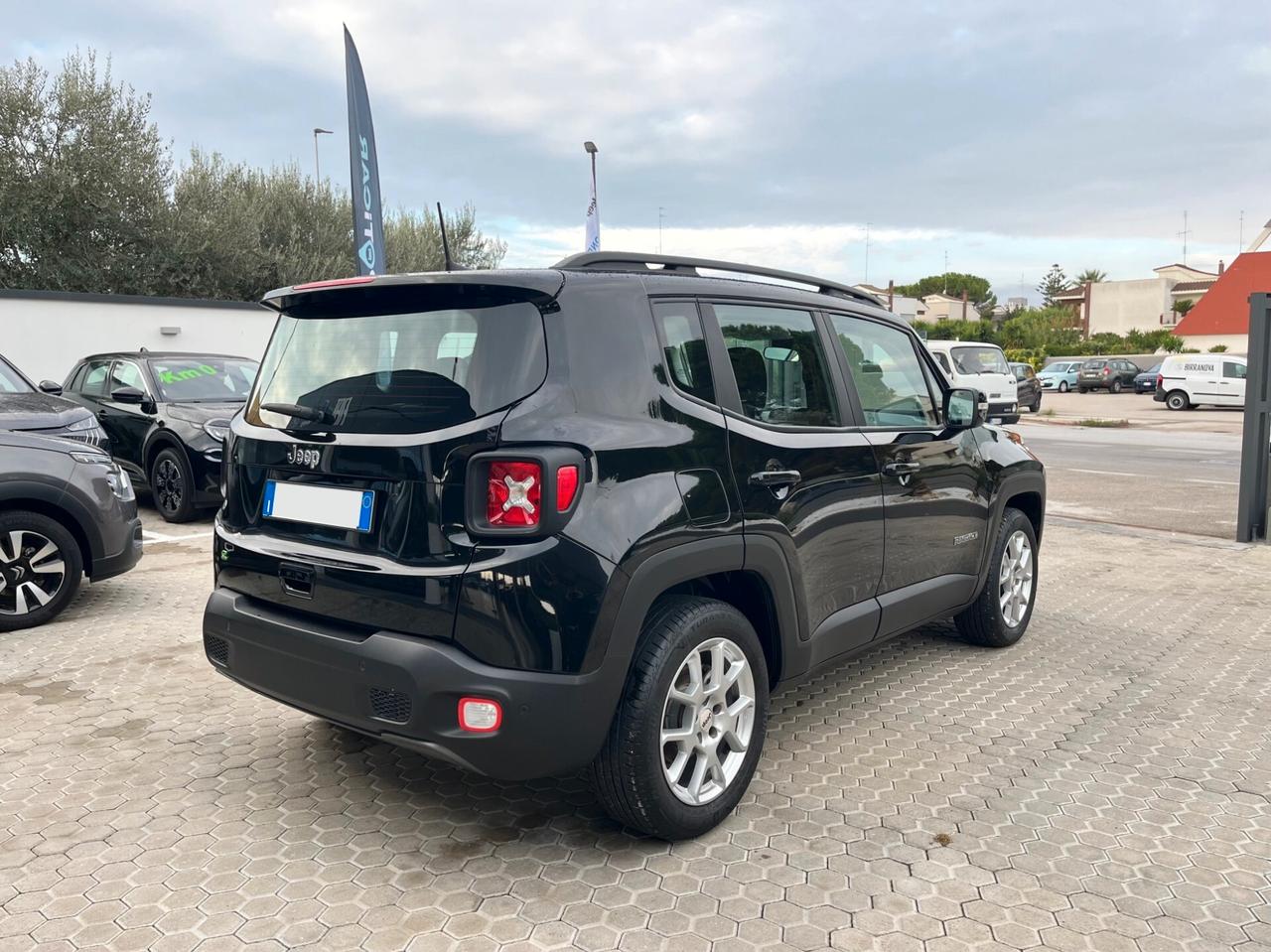 Jeep Renegade 1.5 Turbo T4 MHEV Limited Automatic