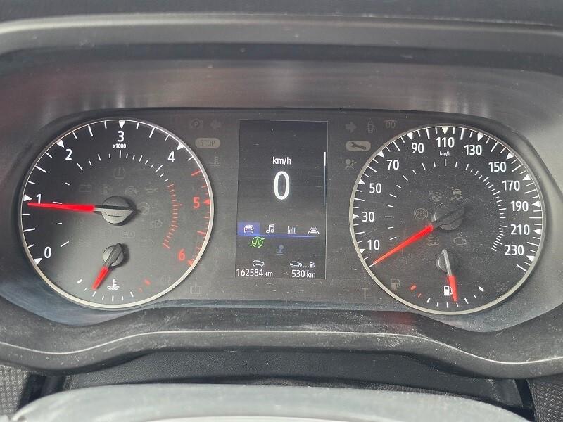 RENAULT Trafic T27 2.0 dCi 150 L1H1 TOUCH 8 CAM 23