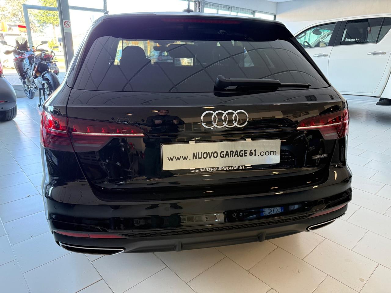 Audi A4 Avant 40 TDI quattro S tronic line edition