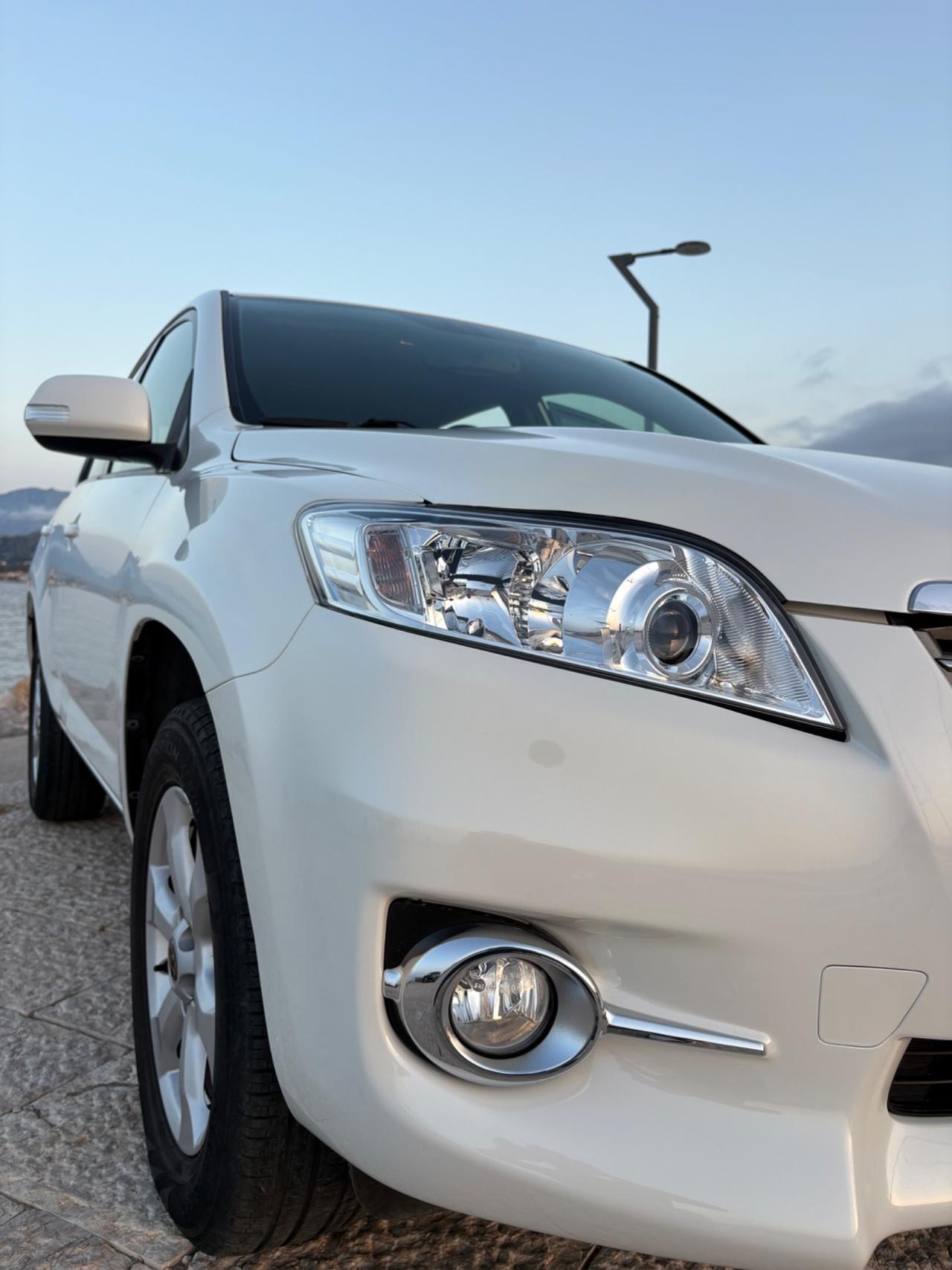 Toyota RAV4 2.2 D-4D 150 CV UNICA PROPRIETARIA