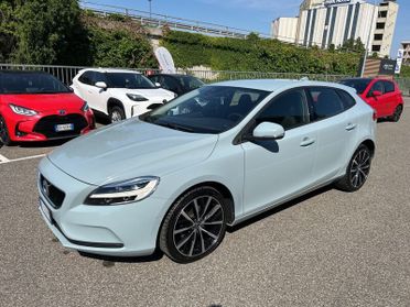 Volvo V40 D2 Momentum