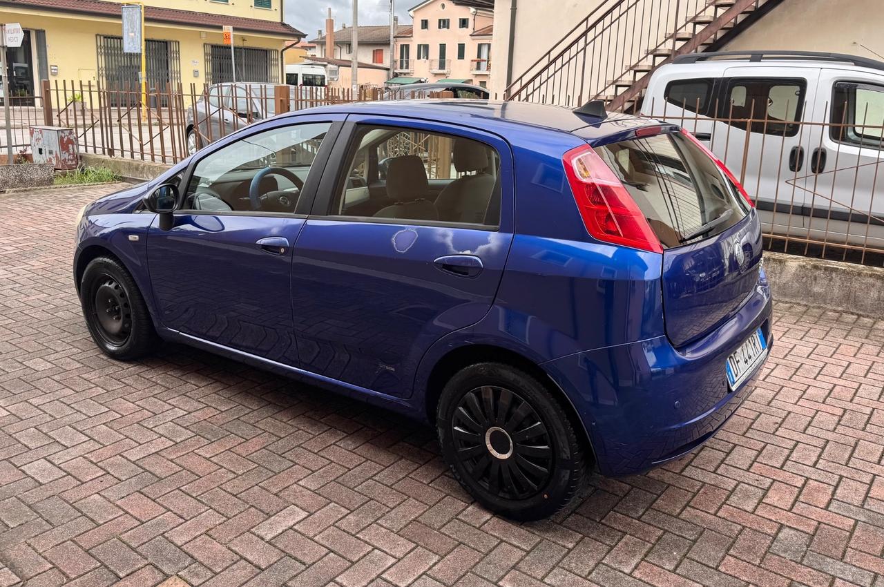 Fiat Grande Punto 1.2 Benzina Ok Neopatentati