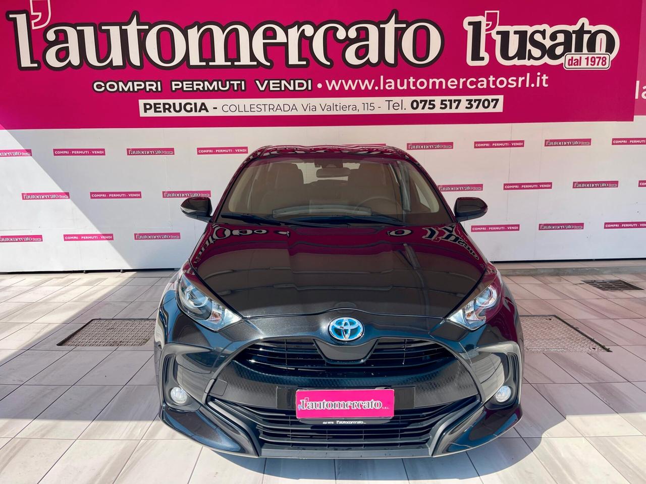 TOYOTA Yaris 4ª serie Yaris 1.5 Hybrid 5 porte...