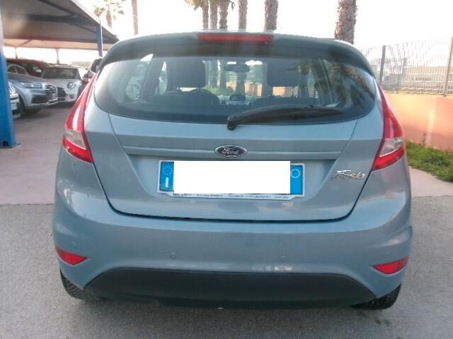 Ford Fiesta 1.4 5 porte Bz.- GPL Titanium