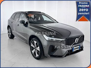 Volvo XC60 T6 Plug-in hybrid AWD automatico Plus Dark
