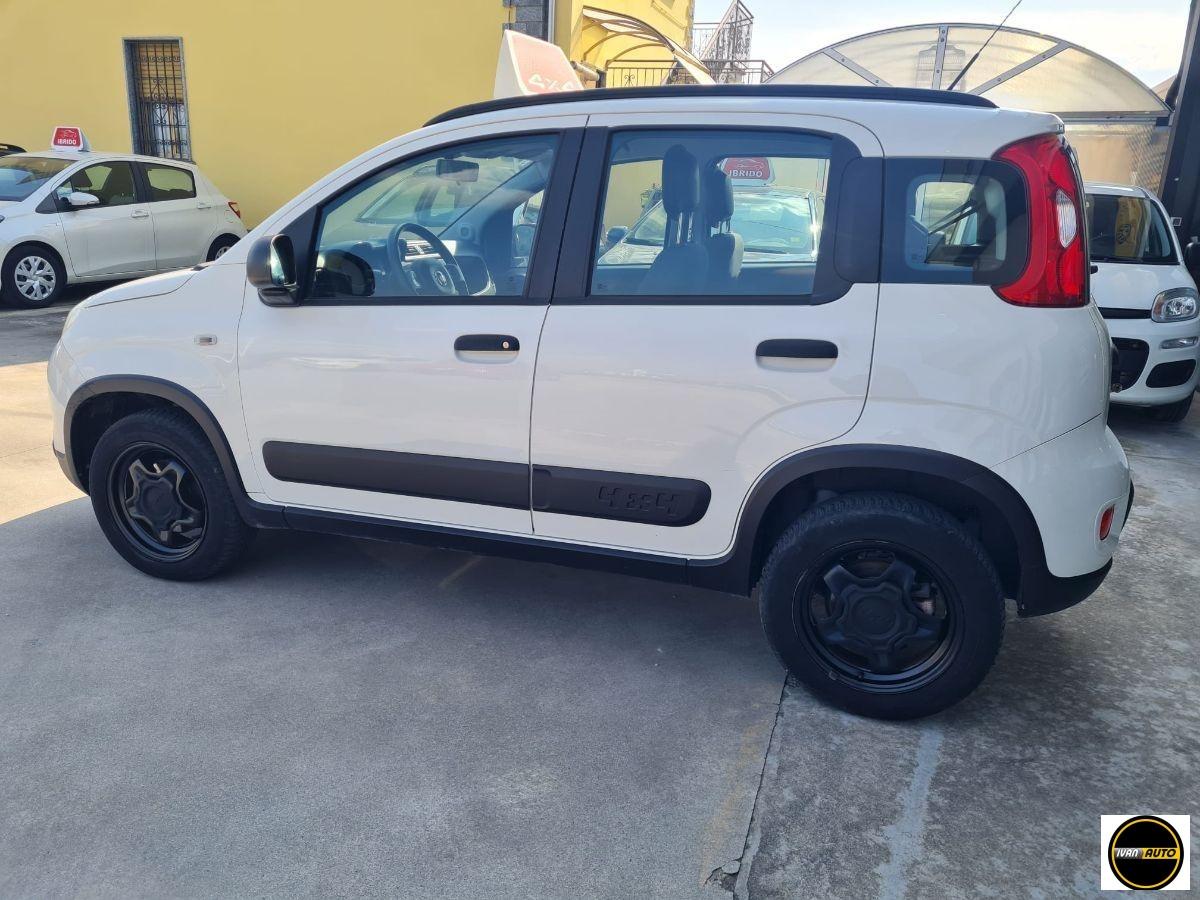 FIAT Panda Benzina-4x4-Neopatentati