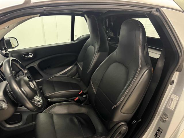 SMART ForTwo BRABUS 0.9 Turbo twinamic cabrio Xclusive