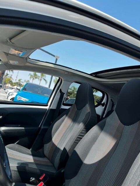 Peugeot 108 PureTech 82 5 porte Allure TOP!