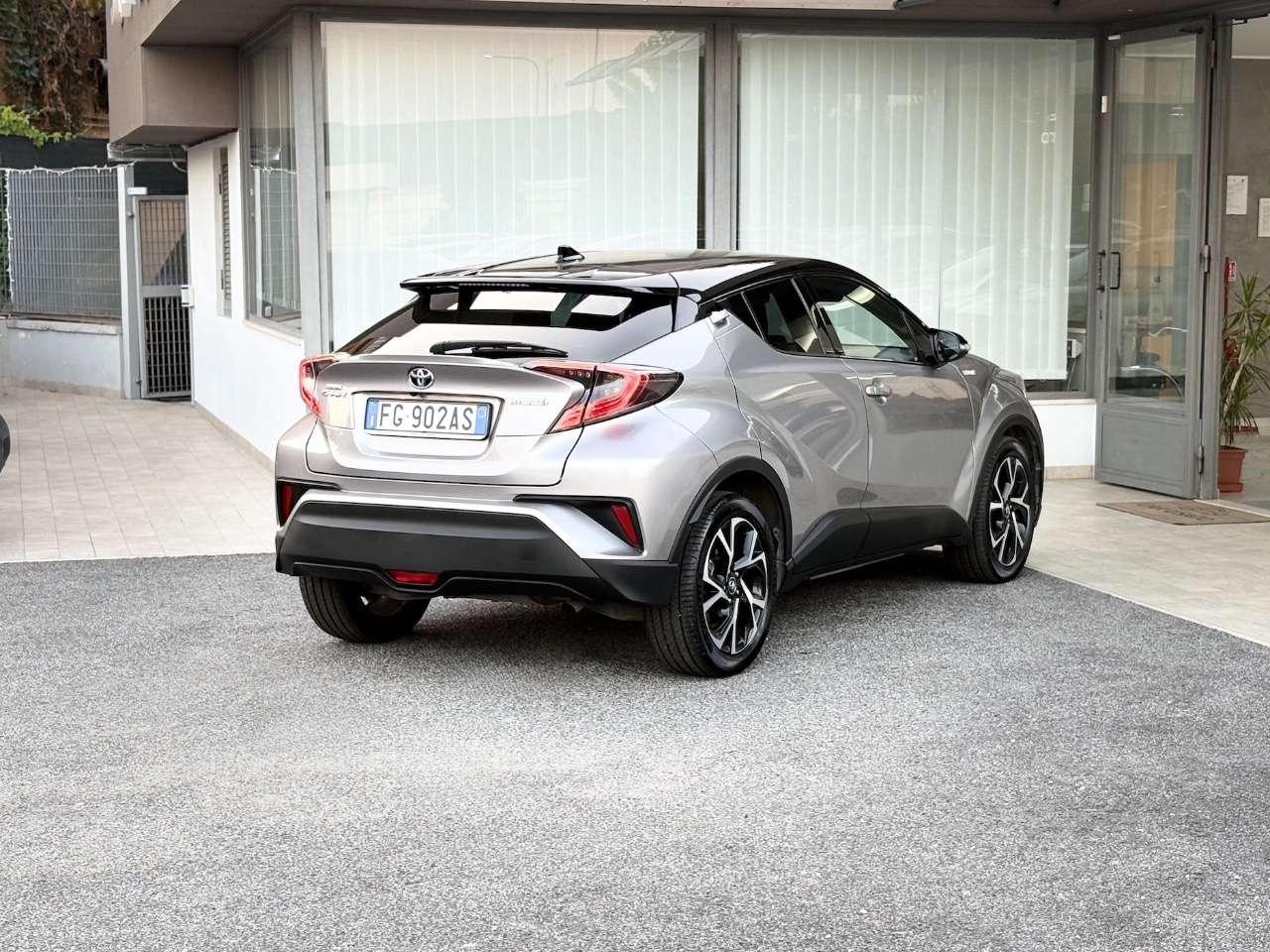 Toyota C-HR 1.8 Hybrid 98CV E6 Neo - 2016