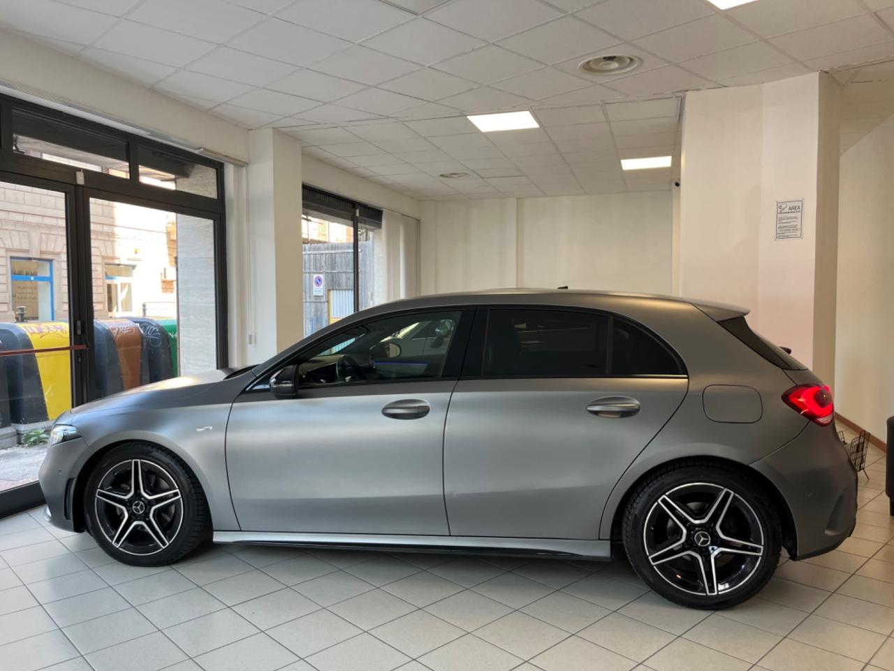 Mercedes A 180d 2.0cc Premium Night edition Opaca