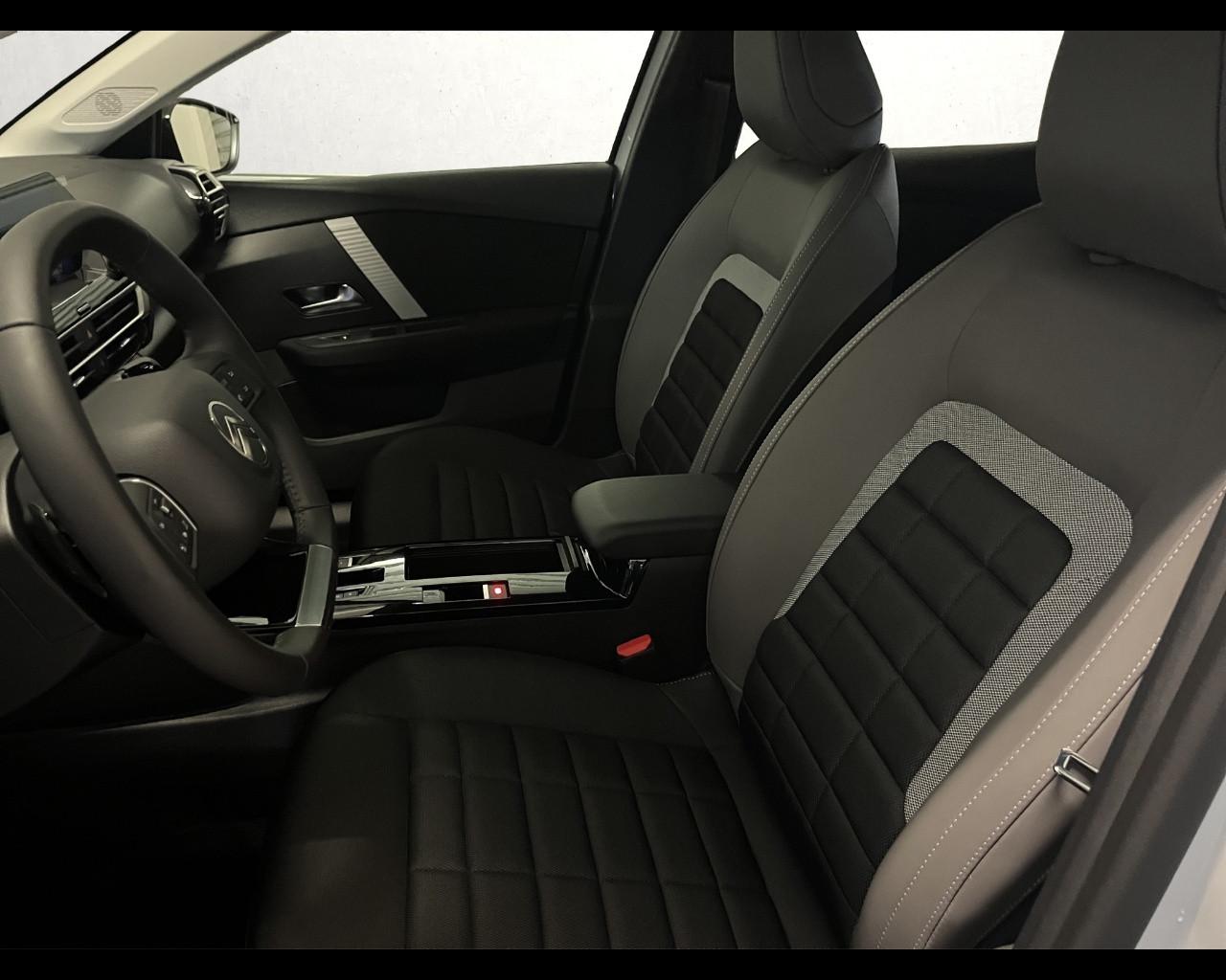 CITROEN C4 Benzina 130 cv Automatico - PLUS