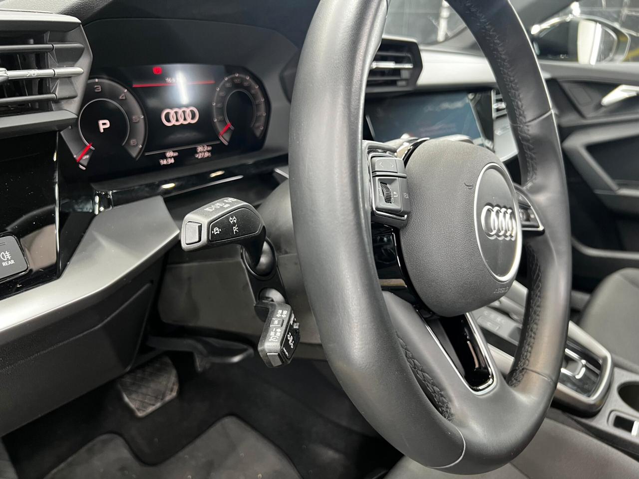Audi A3 Sedan 35 TDI S tronic Business Advanced