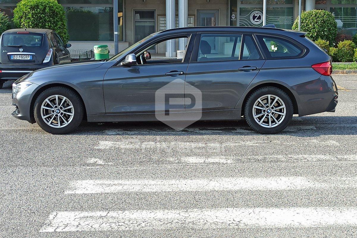 BMW 318d Touring Business Advantage aut.