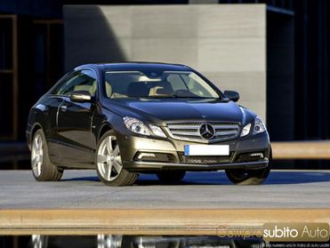 MERCEDES-BENZ E 220 CDI Coupé BlueEFFICIENCY