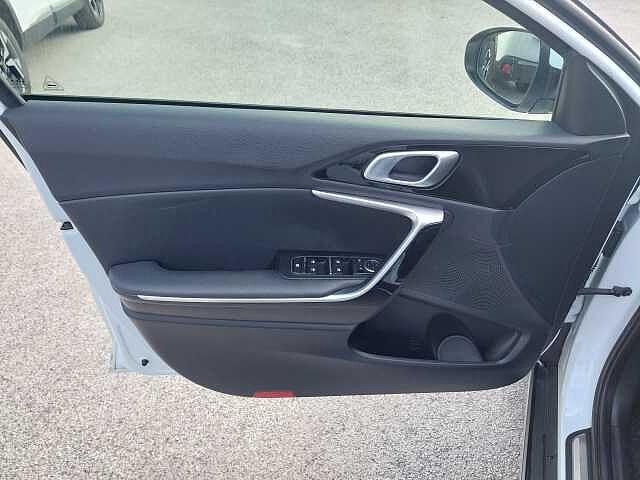 Kia XCeed 1.6 CRDi 136CV MHEV Business 'IN ARRIVO'