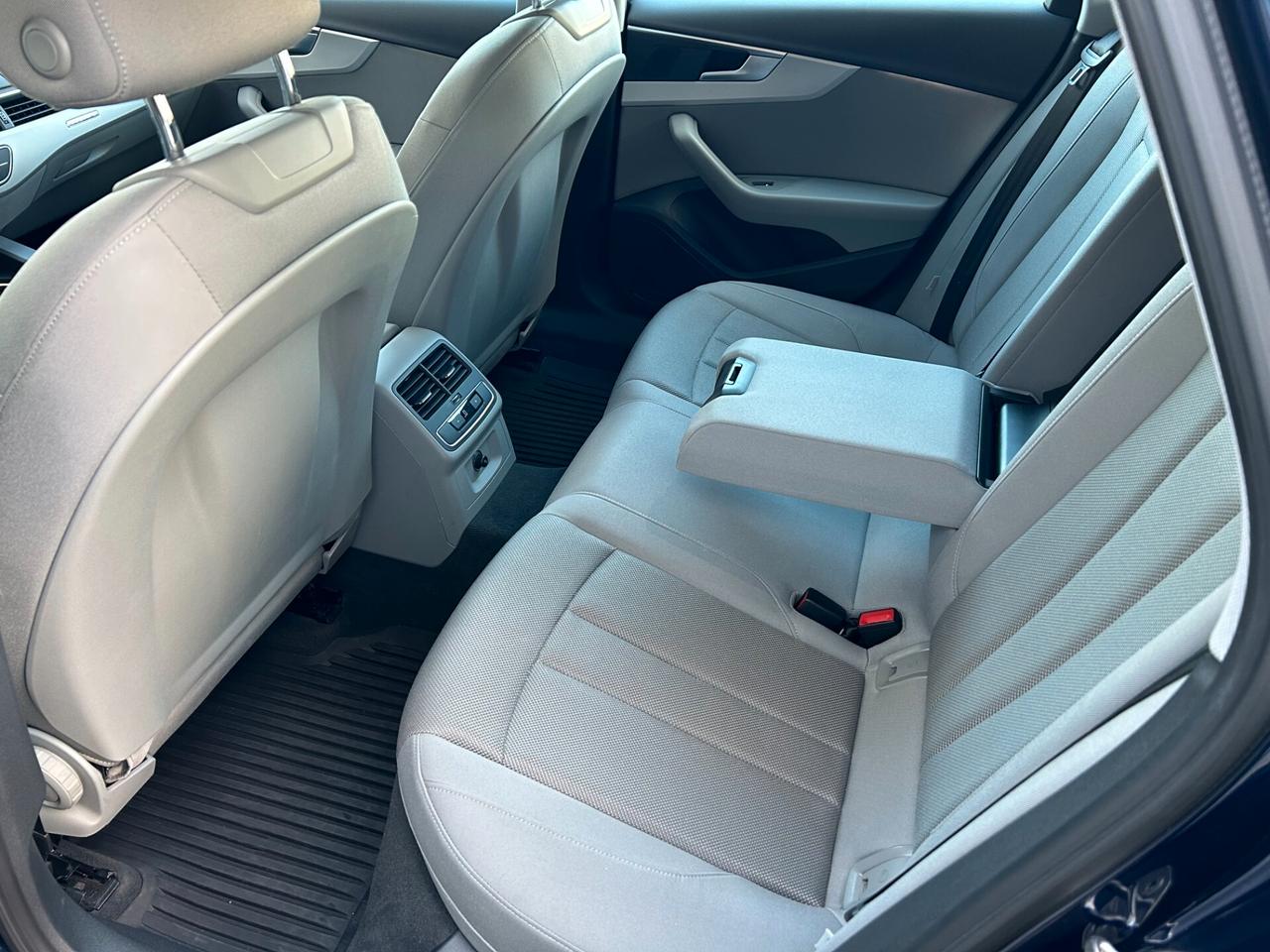 Audi A4 allroad 40 TDI 204 CV S tronic Business Evolution