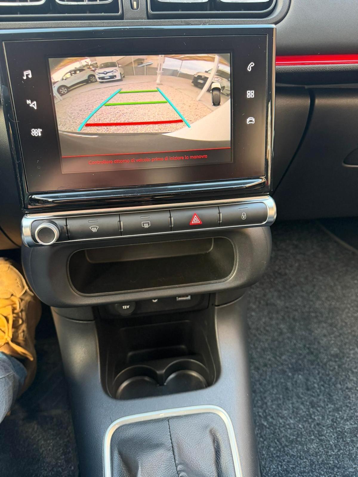 Citroen C3 PureTech 82 GPL Shine