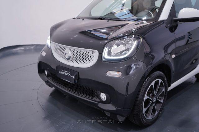 SMART ForTwo 1.0 70 CV Twinamic Passion Led / Tetto / Navy